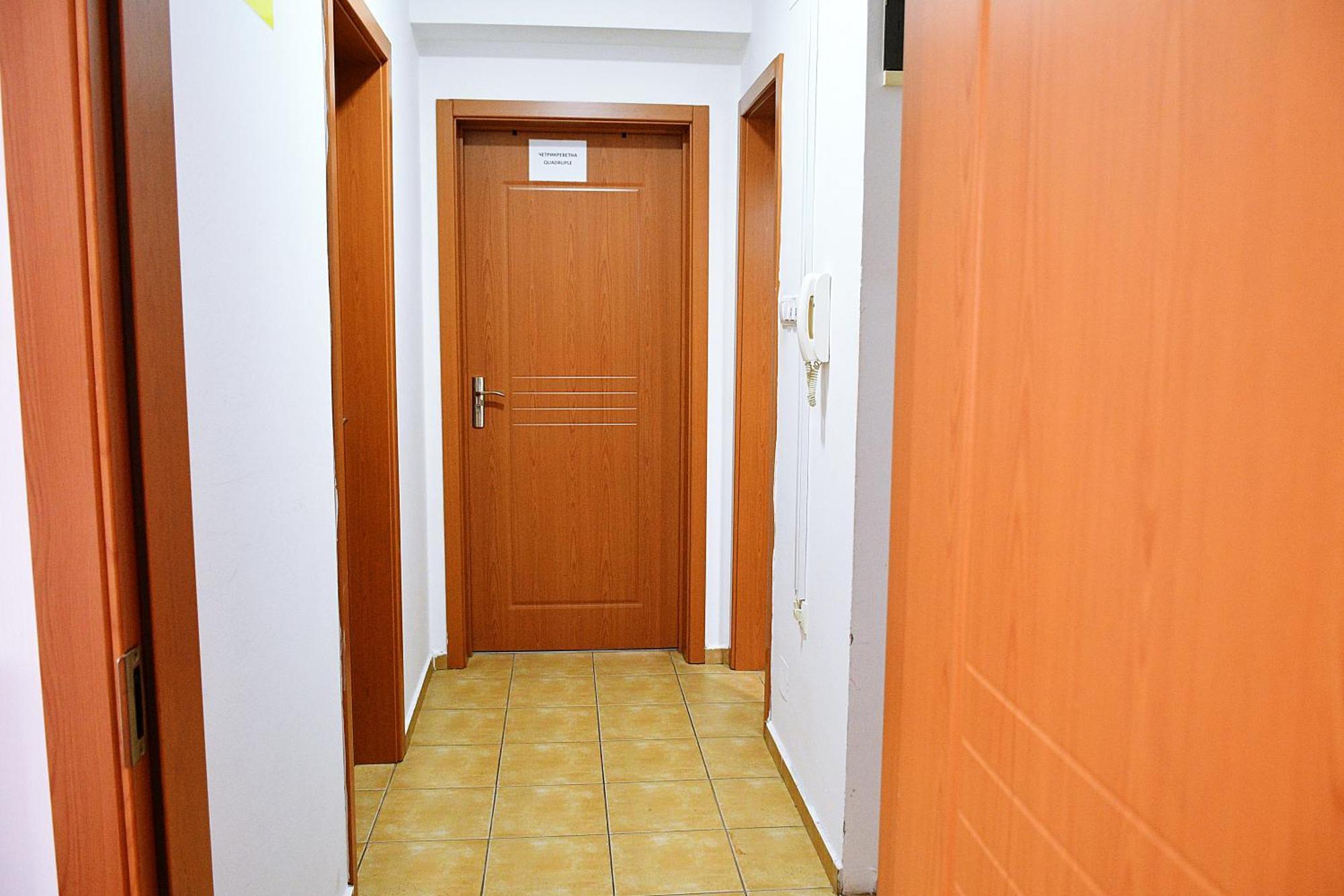 Guest House Sani スコピエ エクステリア 写真